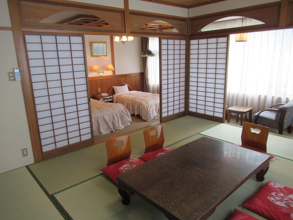 Amagase Onsen Hotel Suikoen Хіта Екстер'єр фото
