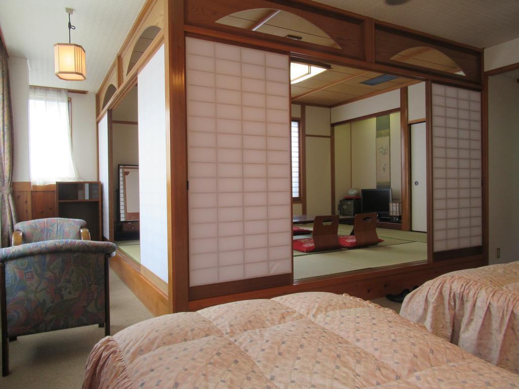 Amagase Onsen Hotel Suikoen Хіта Екстер'єр фото